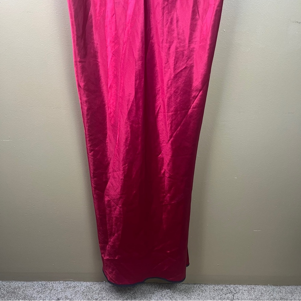Vintage Vanity Fair Red Slip Dress Nightgown Made in USA Women's Med Black Lace - Picture 3 of 10